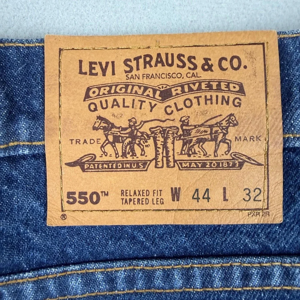 Vintage Levi's 550 Mens 44x32 Blue Relaxed Fit Tapered Leg Orange Tab Jeans 1996